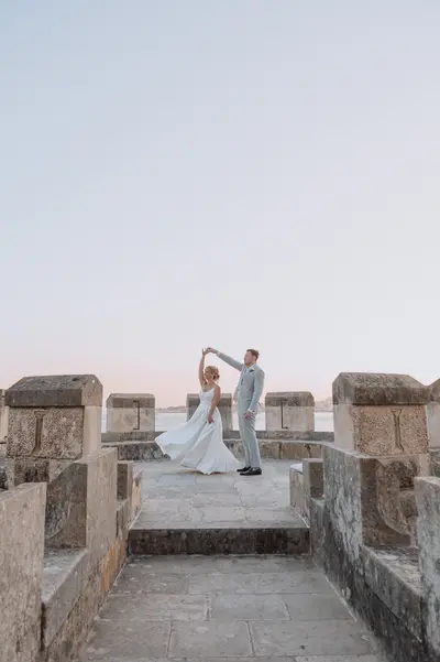 Wedding photoshoot in Cascais by Monica Rodrigues
