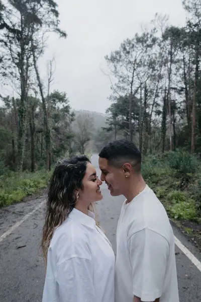 Engagement photoshoot in Sintra by Monica Rodrigues