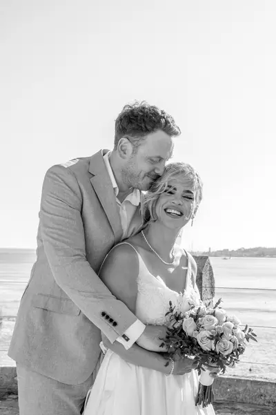 Wedding photoshoot in Cascais by Monica Rodrigues