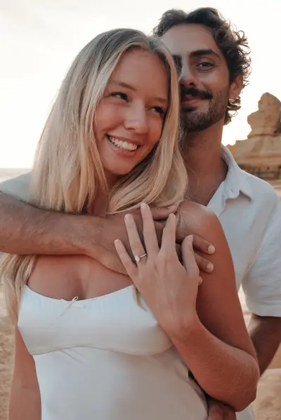 Engagement photoshoot in Albufeira by Cindy G