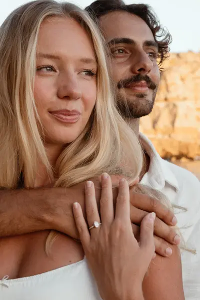 Engagement photoshoot in Albufeira by Cindy G