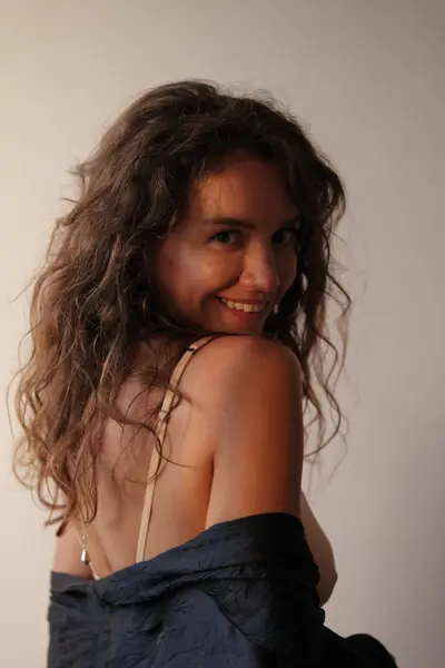 Solo Portrait photoshoot in Porto by Irina F