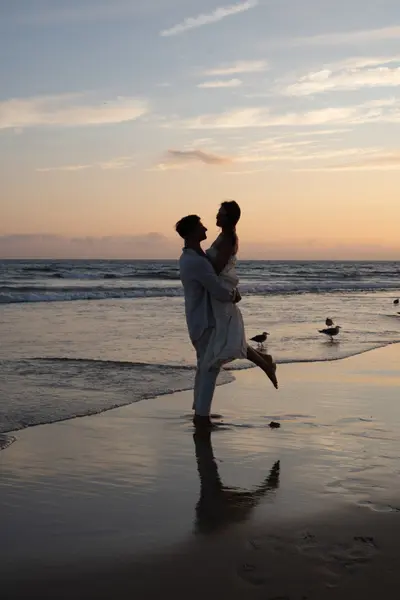 Couples photoshoot in Costa da Caparica by Sophie B