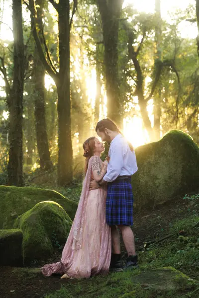 Elopement photoshoot in Sintra by Beatriz A