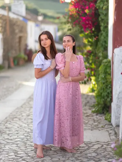 Friends Trip photoshoot in Lisbon by Beatriz A