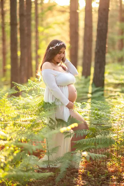 Maternity photoshoot in Sintra by Beatriz A