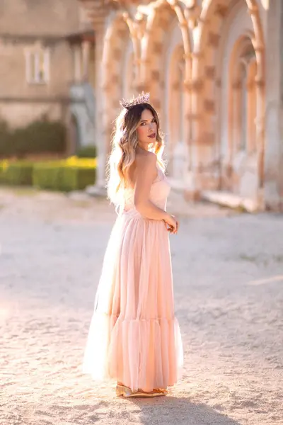 Solo Portrait photoshoot in Lisbon by Beatriz A