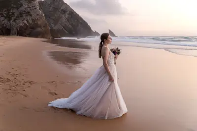 Elopement photoshoot in Sintra by Beatriz A