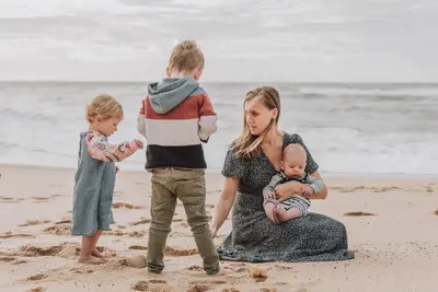 Family photoshoot in Ericeira by Joana C