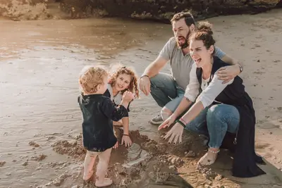 Family photoshoot in Lisbon by Joana C