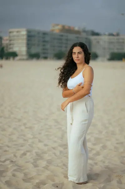 Solo Portrait photoshoot in Porto by Syeda I