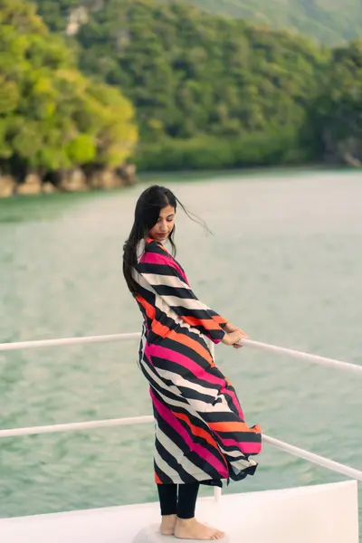 Solo Portrait photoshoot by Syeda I