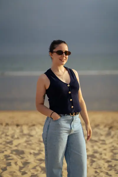Solo Portrait photoshoot in Porto by Syeda I