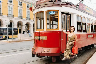 Solo Portrait photoshoot in Lisbon by Maya Rodrigues