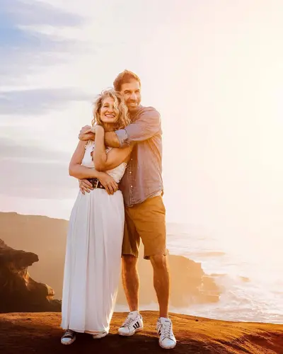 Couples photoshoot in Ericeira by Maya R