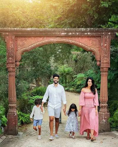 Family photoshoot in Sintra by Maya Rodrigues