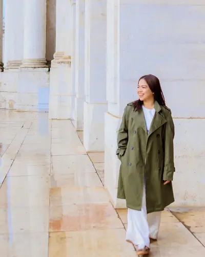 Solo Portrait photoshoot in Lisbon by Maya R