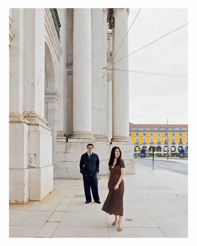 Couples photoshoot in Lisbon by Maya R