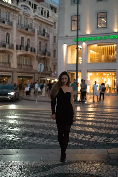 Solo Portrait photoshoot in Lisbon by Iryna R