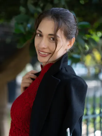 Solo Portrait photoshoot in Lisbon by Iryna R