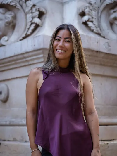 Solo Portrait photoshoot in Lisbon by Iryna R