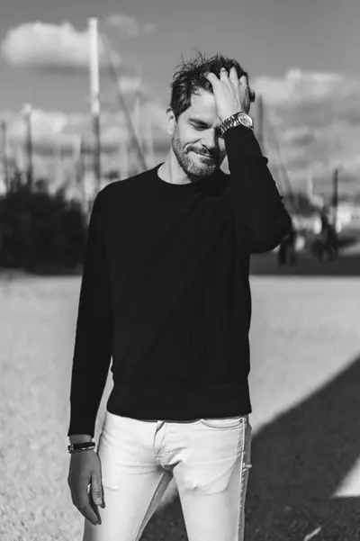 Solo Portrait photoshoot in Lisbon by Iryna R