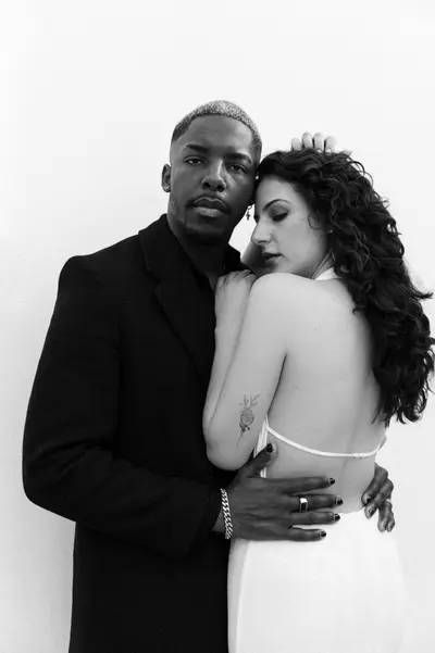 Couples photoshoot in Lisbon by Iryna R