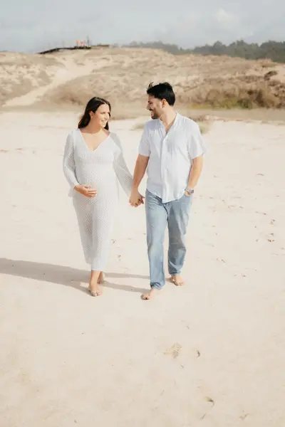 Maternity photoshoot by Rui Moreira
