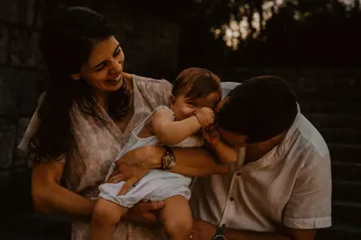 Family photoshoot in Lisbon by Patrícia N