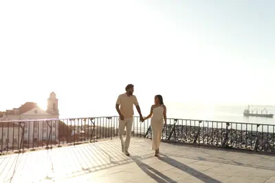 Couples photoshoot in Lisbon by Aleksandra