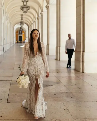 elopement photoshoot in Lisbon by Aleksandra