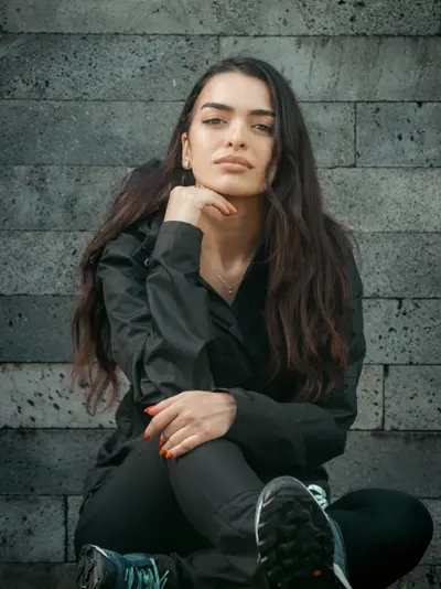 Solo Portrait photoshoot in Azores by Hugo Mendes