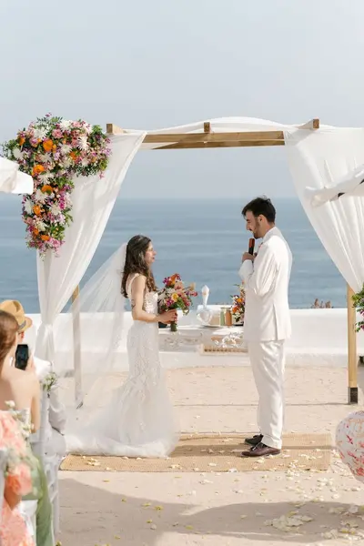 Wedding photoshoot in Sintra by Jonathan R