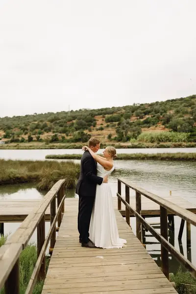 Wedding photoshoot in Lisbon by Jonathan R
