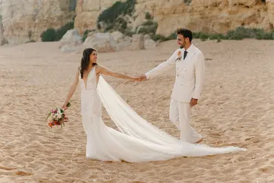 Wedding photoshoot in Obidos by Jonathan R