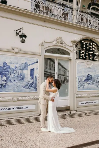 Wedding photoshoot in Madeira by Jonathan R