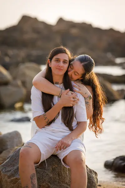 Couples photoshoot in Porto by Carla L