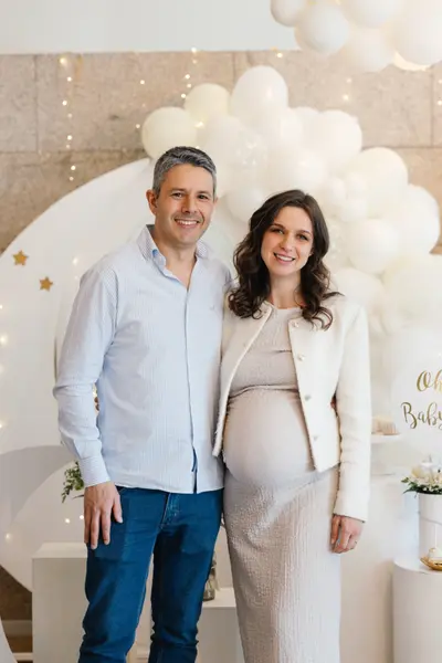 Maternity photoshoot in Porto by Carla Lima