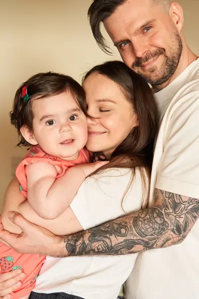 Family photoshoot in Lisbon by Kate Belova