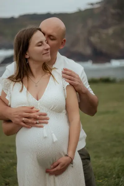 Maternity photoshoot by Anna L