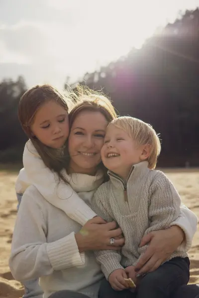 Family photoshoot by Anna L