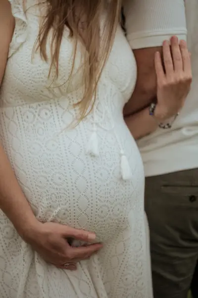 Maternity photoshoot by Anna L